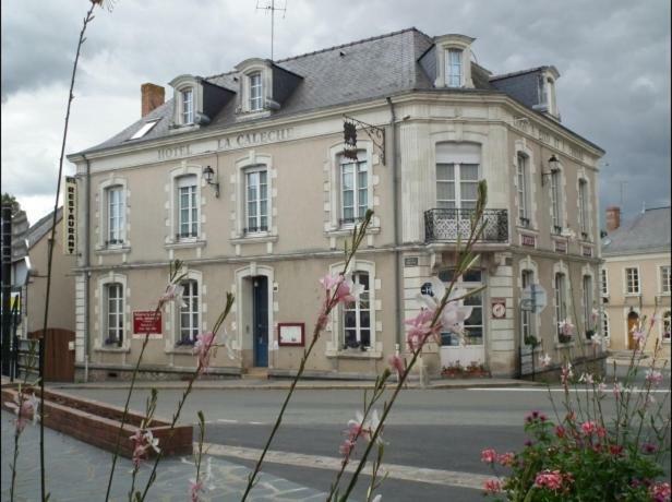 Le Relais De La Caleche Hotel Saint-Denis-dʼAnjou Exterior foto